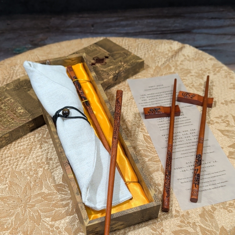 Elegant Brown Wooden Chopsticks 2 Piece Set (NWOT)